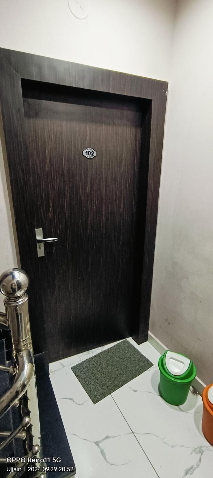 Hotel Rainbow Ujjain Ngoại thất bức ảnh